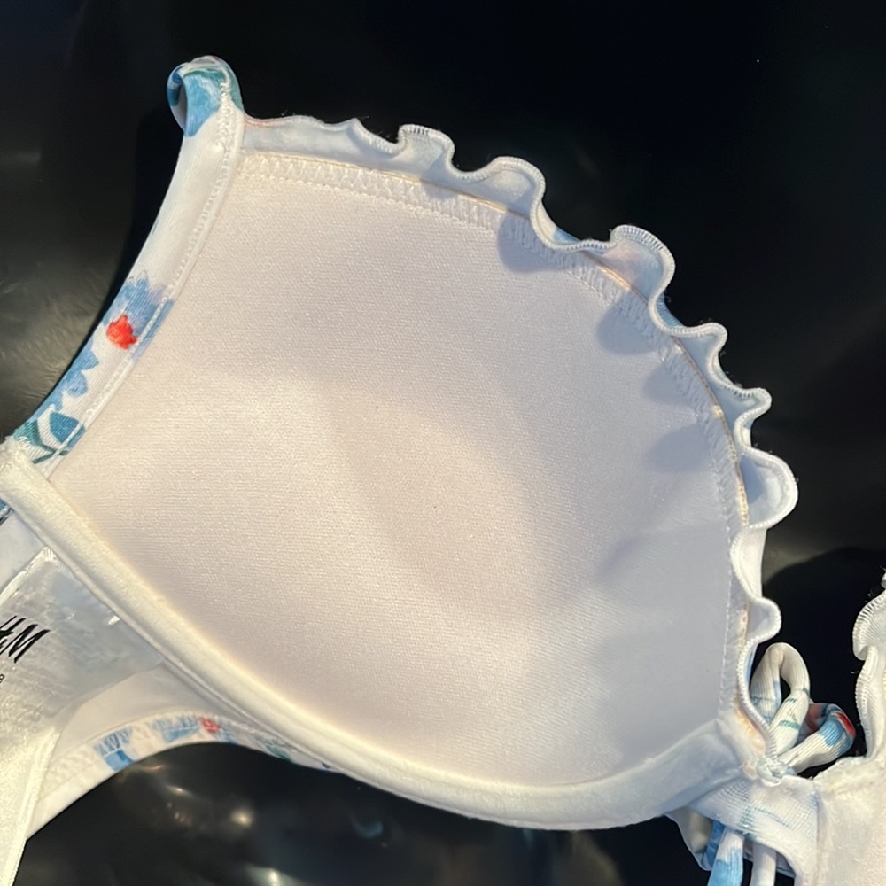 Floral Ruffle Push Up Bikini Top - Picture 5 of 6